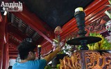 Tấp nập đến Văn Miếu cầu may trước ngày thi THPT Quốc gia 2017